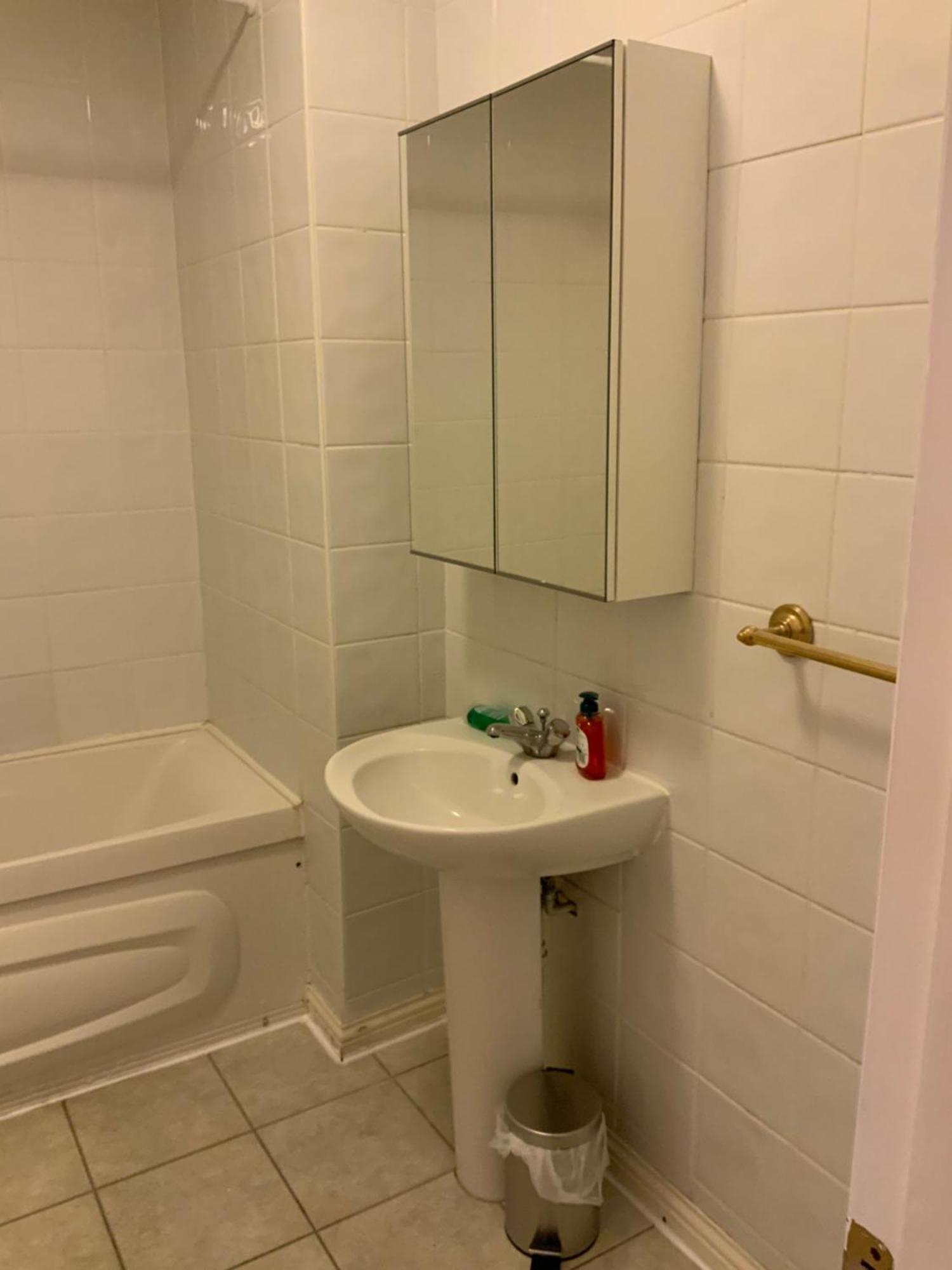 Quite And Cozy 2 Bedroom Apartment Galway Dış mekan fotoğraf