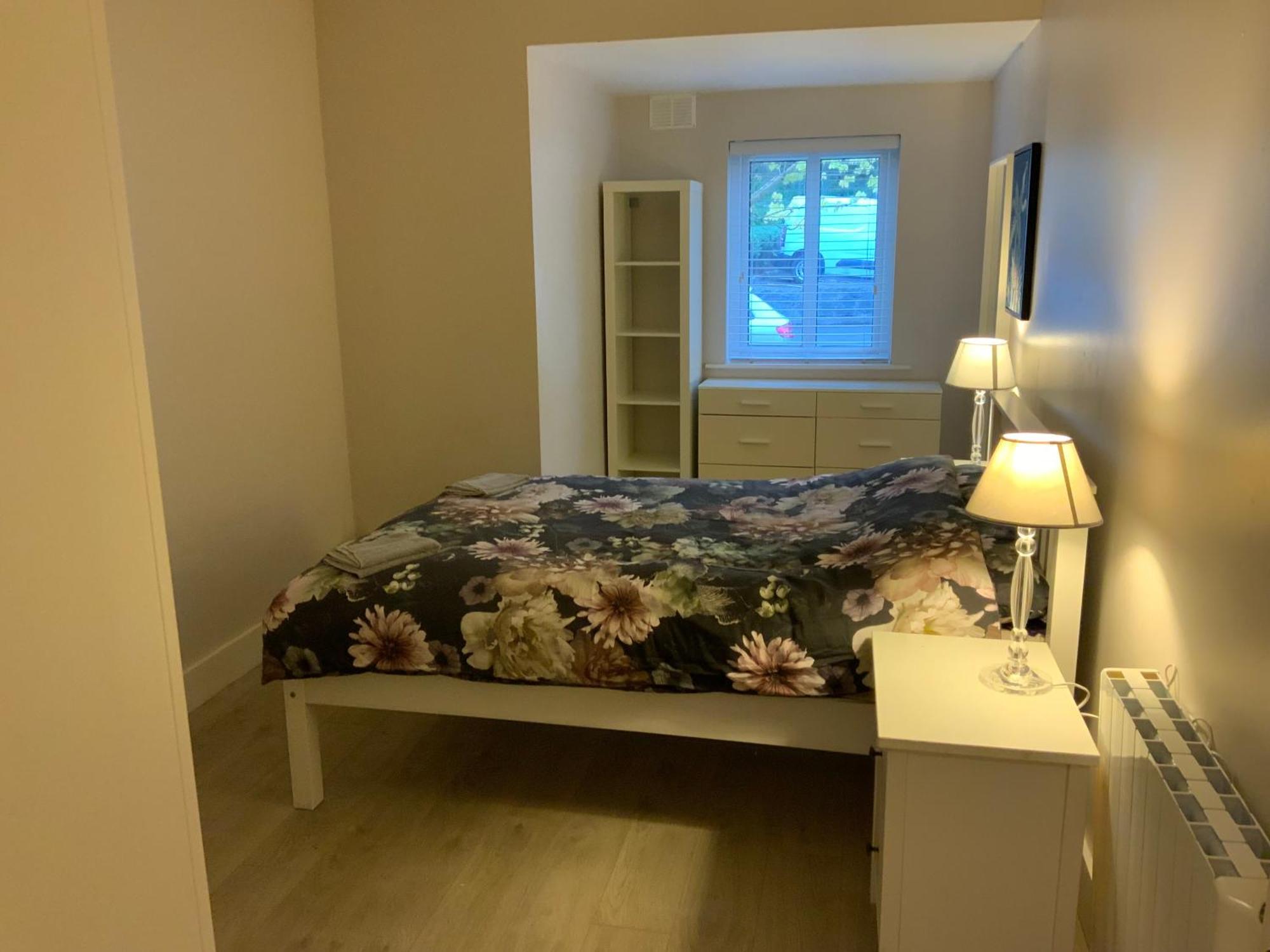 Quite And Cozy 2 Bedroom Apartment Galway Dış mekan fotoğraf